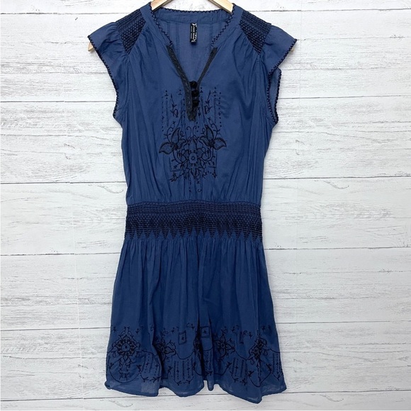Free People Dresses & Skirts - Free People Dress vintage embroidered 100% cotton Color blue Size M